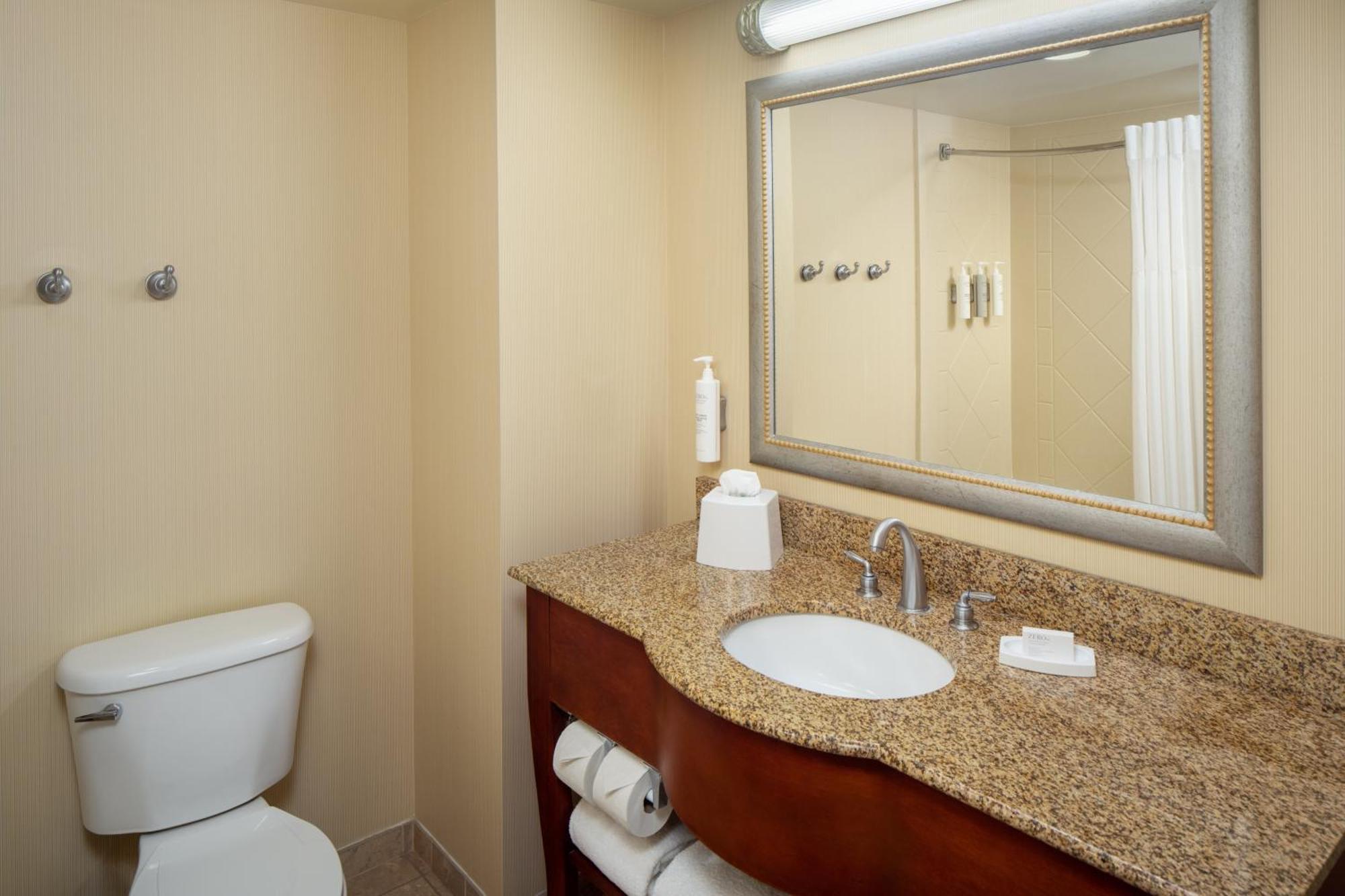 Hampton Inn & Suites Mystic Eksteriør bilde