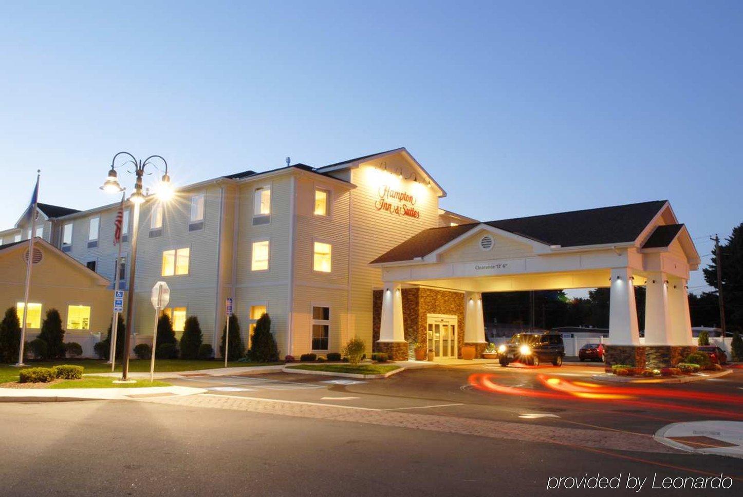 Hampton Inn & Suites Mystic Eksteriør bilde